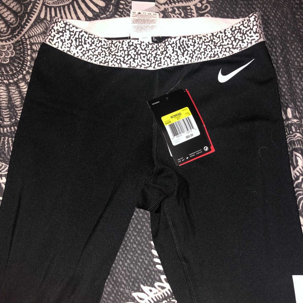 Nike leggings
